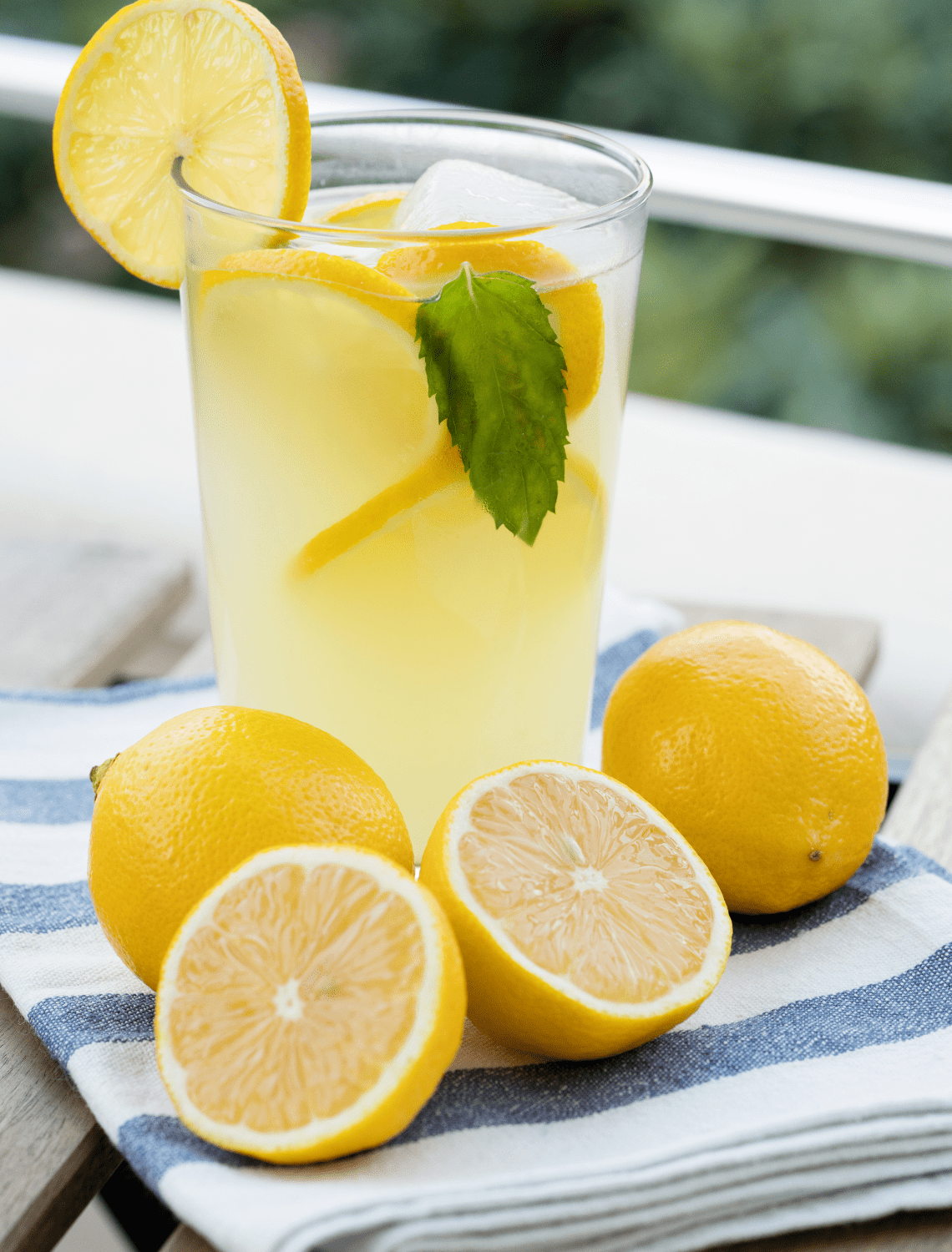 Ist Zitronenwasser gesund?